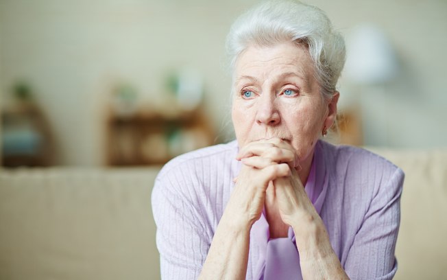 Exame De Vista Pode Detectar Alzheimer Duas Décadas Antes De Sinais Aparecerem